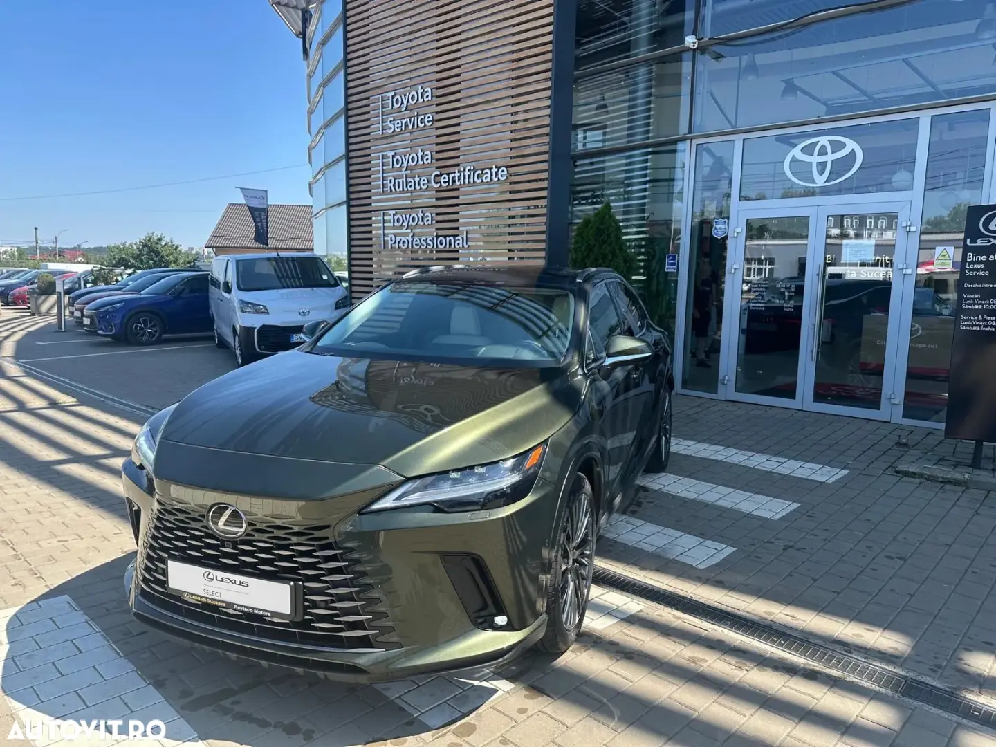 Lexus Seria RX 450h+ E-Four PHEV Luxury Mark Levinson