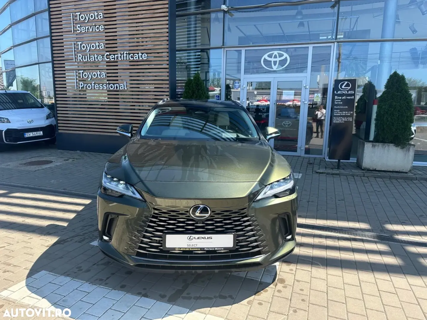 Lexus Seria RX 450h+ E-Four PHEV Luxury Mark Levinson