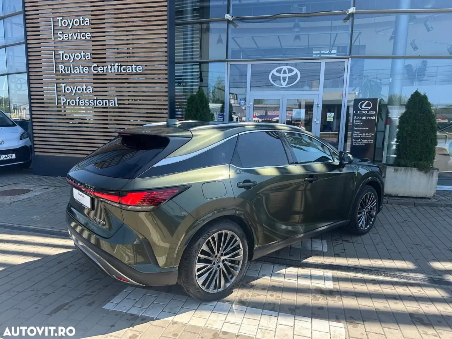 Lexus Seria RX 450h+ E-Four PHEV Luxury Mark Levinson