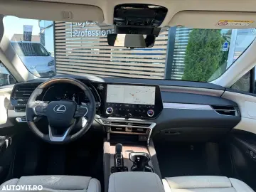 Lexus Seria RX 450h+ E-Four PHEV Luxury Mark Levinson