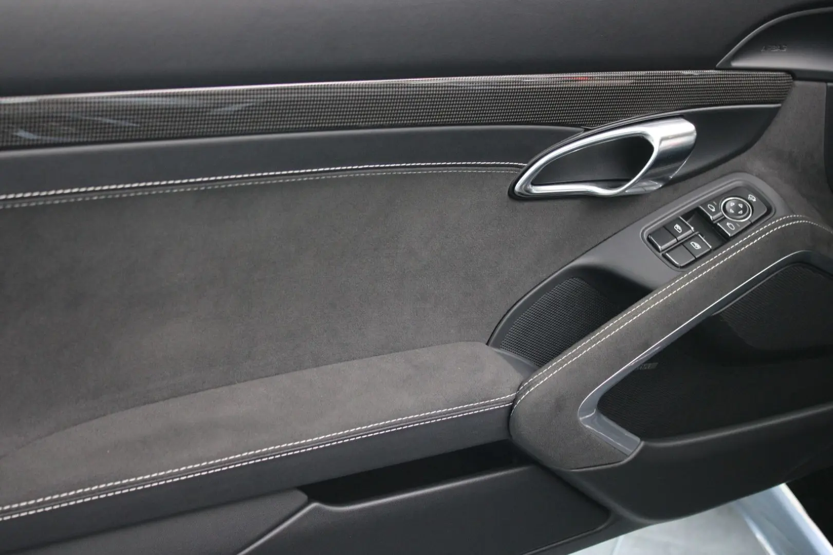 718 CAYMAN GTS BOSE/CARBON/20