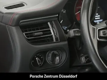 Macan GTS BOSE Luftfederung Rückfahrkamera PASM