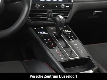 Macan GTS BOSE Luftfederung Rückfahrkamera PASM