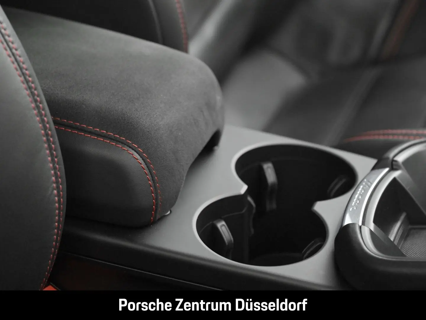 Macan GTS BOSE Luftfederung Rückfahrkamera PASM