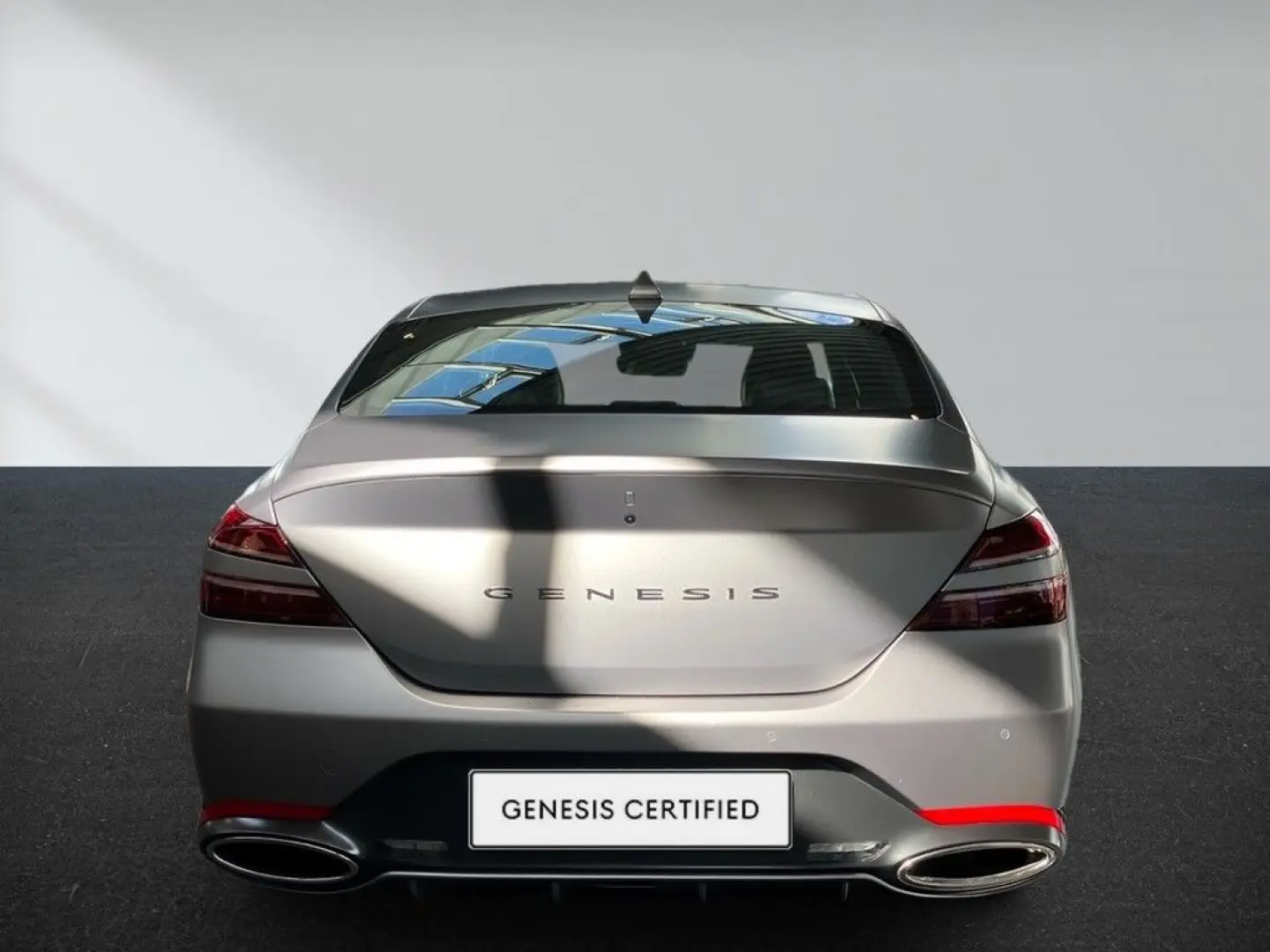 G70 2,0L Turbo Sport Allrad Mattlack vom Genesis