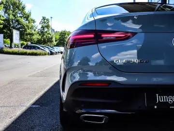 GLE 300d 4M Coupé AMG Premium/HUD/AHK/Airmatic