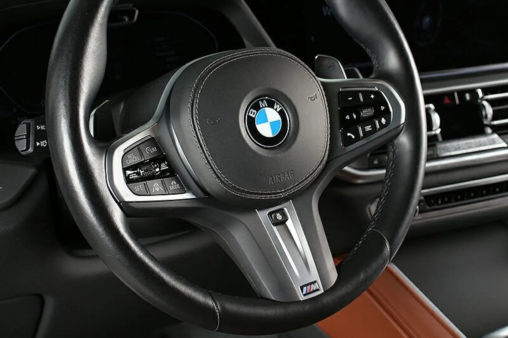 X6 xDrive30dA M Sport Laser AHK Standh Nighv H&K