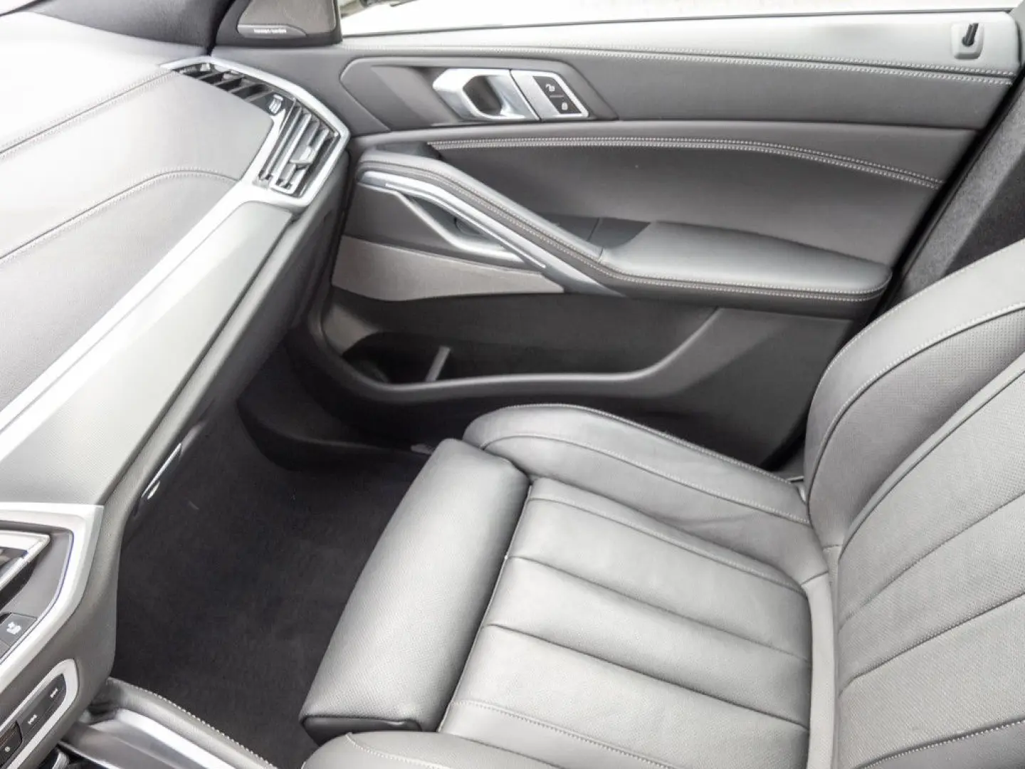 X6 xDrive 30d 360°+LASER+PANO+LEDER+H/K+KEYLESS+