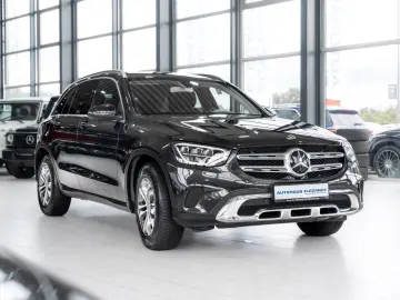 GLC 200 d 4Matic LED-HIGH-PERF NAVI PDC 1.HAND