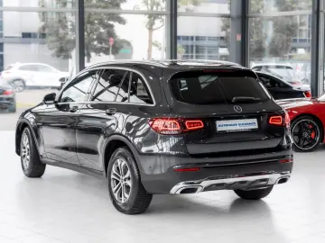 GLC 200 d 4Matic*LED-HIGH-PERF*NAVI*PDC*1.HAND