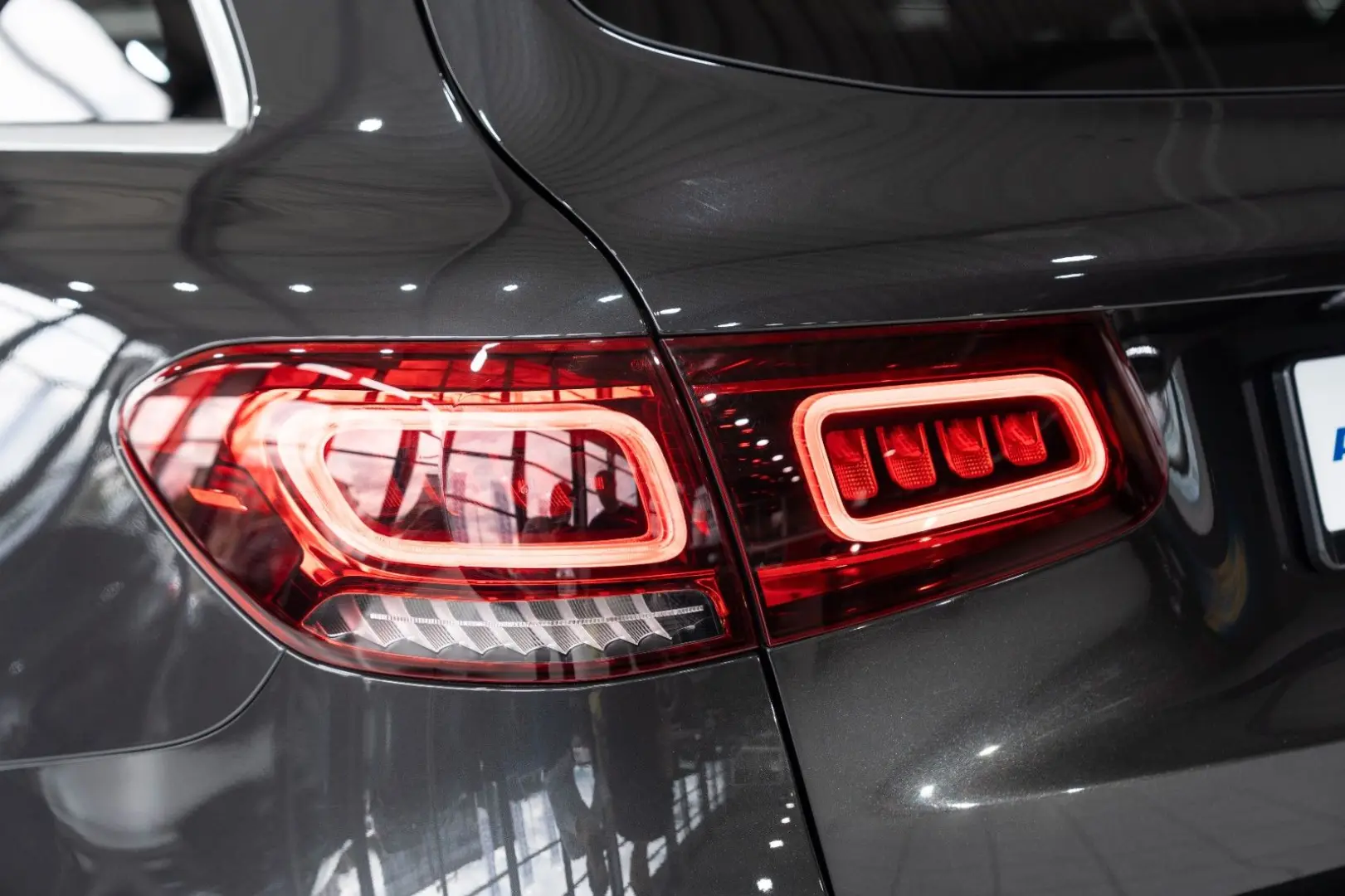 GLC 200 d 4Matic*LED-HIGH-PERF*NAVI*PDC*1.HAND