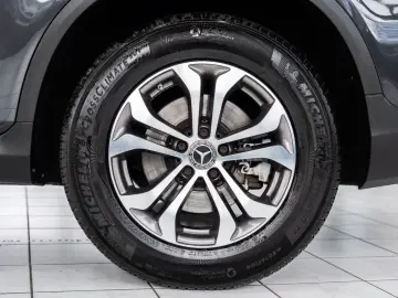 GLC 200 d 4Matic*LED-HIGH-PERF*NAVI*PDC*1.HAND