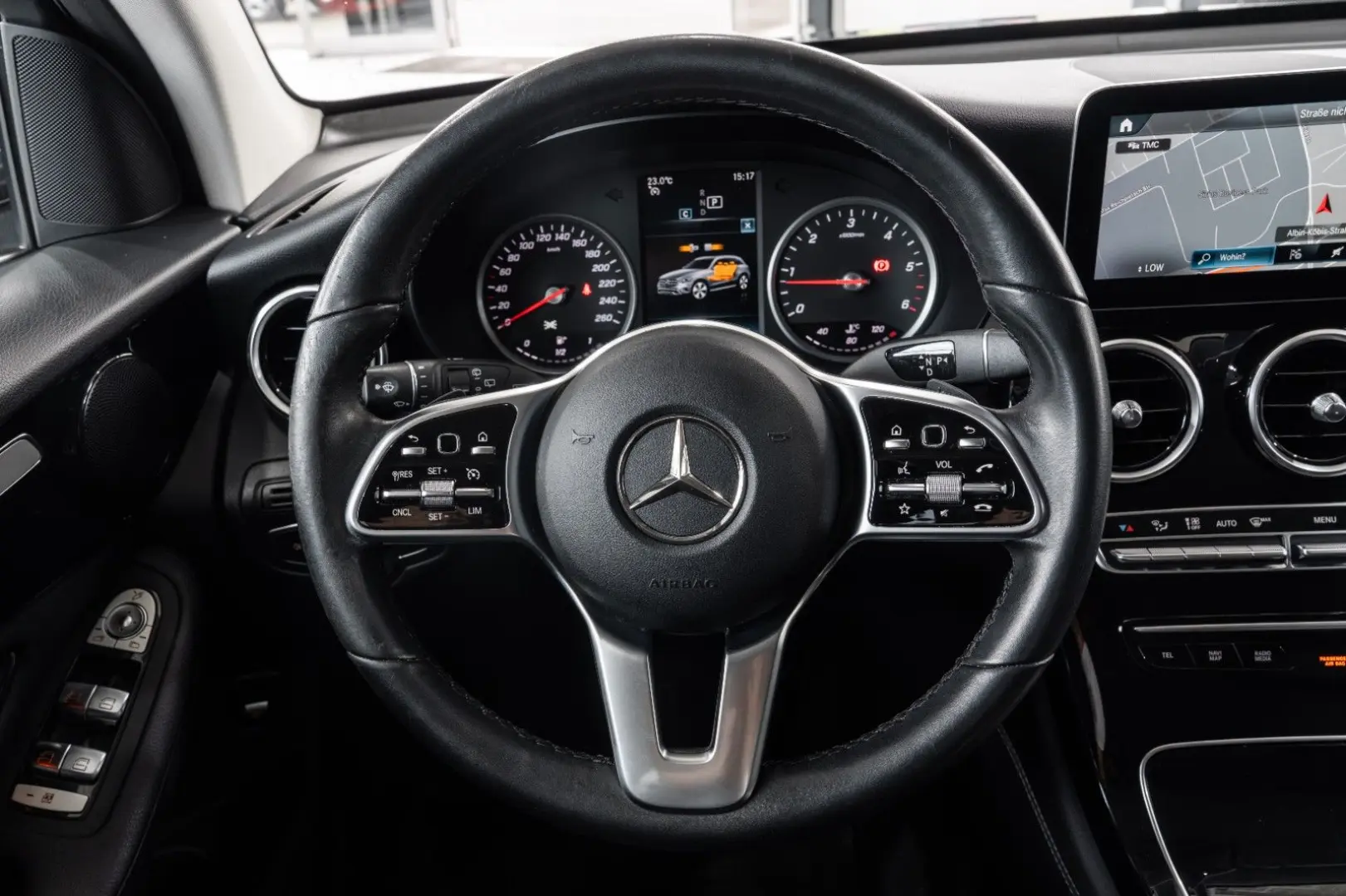 GLC 200 d 4Matic*LED-HIGH-PERF*NAVI*PDC*1.HAND