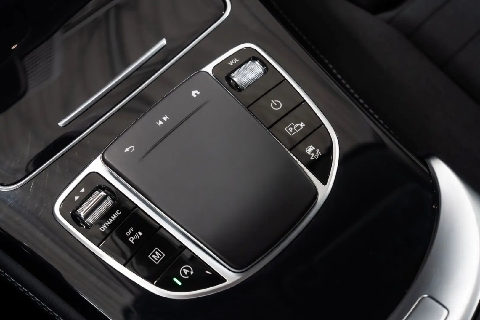 GLC 200 d 4Matic*LED-HIGH-PERF*NAVI*PDC*1.HAND