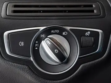 GLC 200 d 4Matic*LED-HIGH-PERF*NAVI*PDC*1.HAND