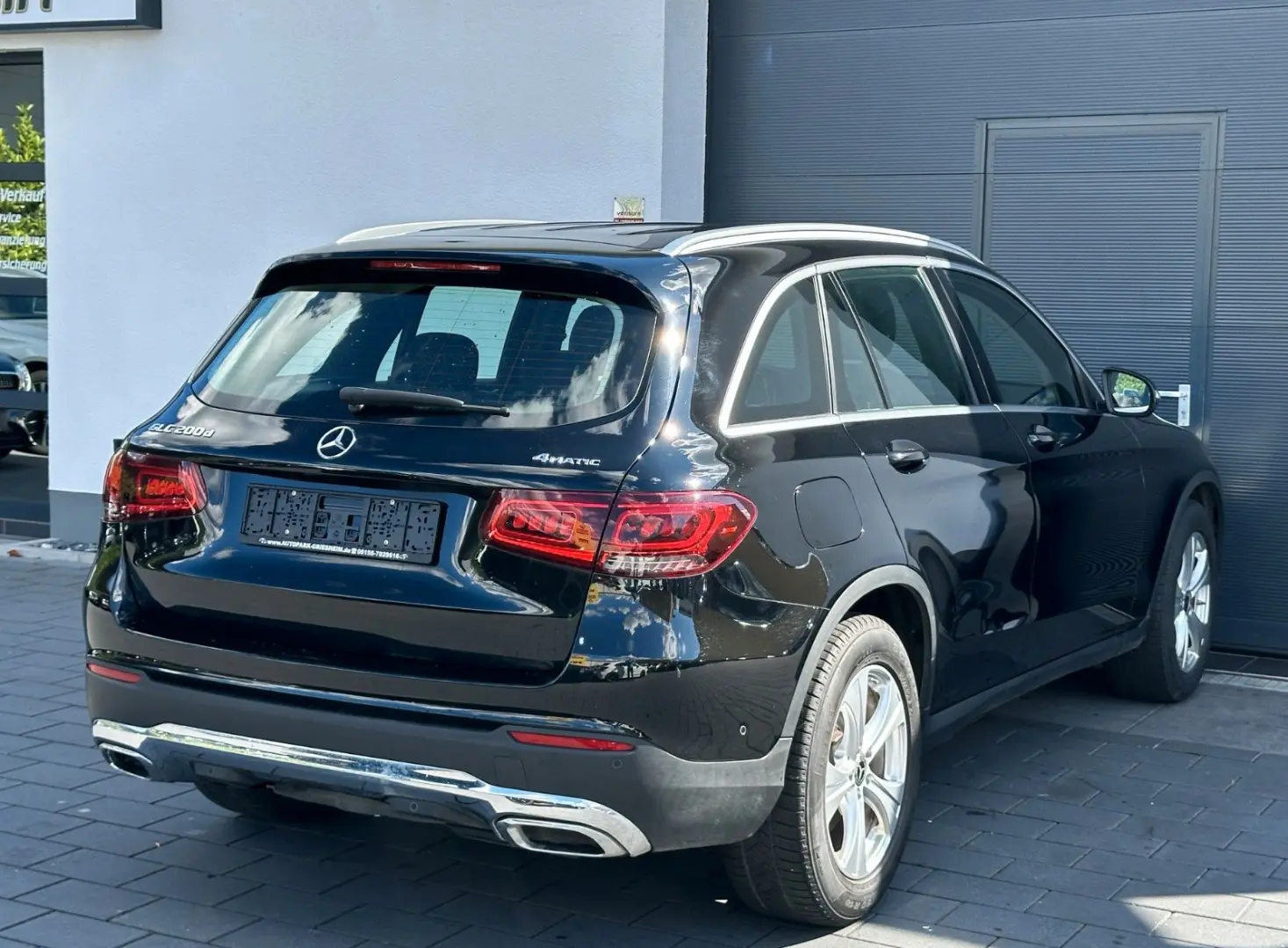 GLC 200 d 4Matic*9G*NAVI*KAMERA*AHK*NUR 39TKM