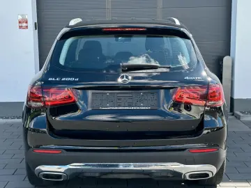 GLC 200 d 4Matic*9G*NAVI*KAMERA*AHK*NUR 39TKM
