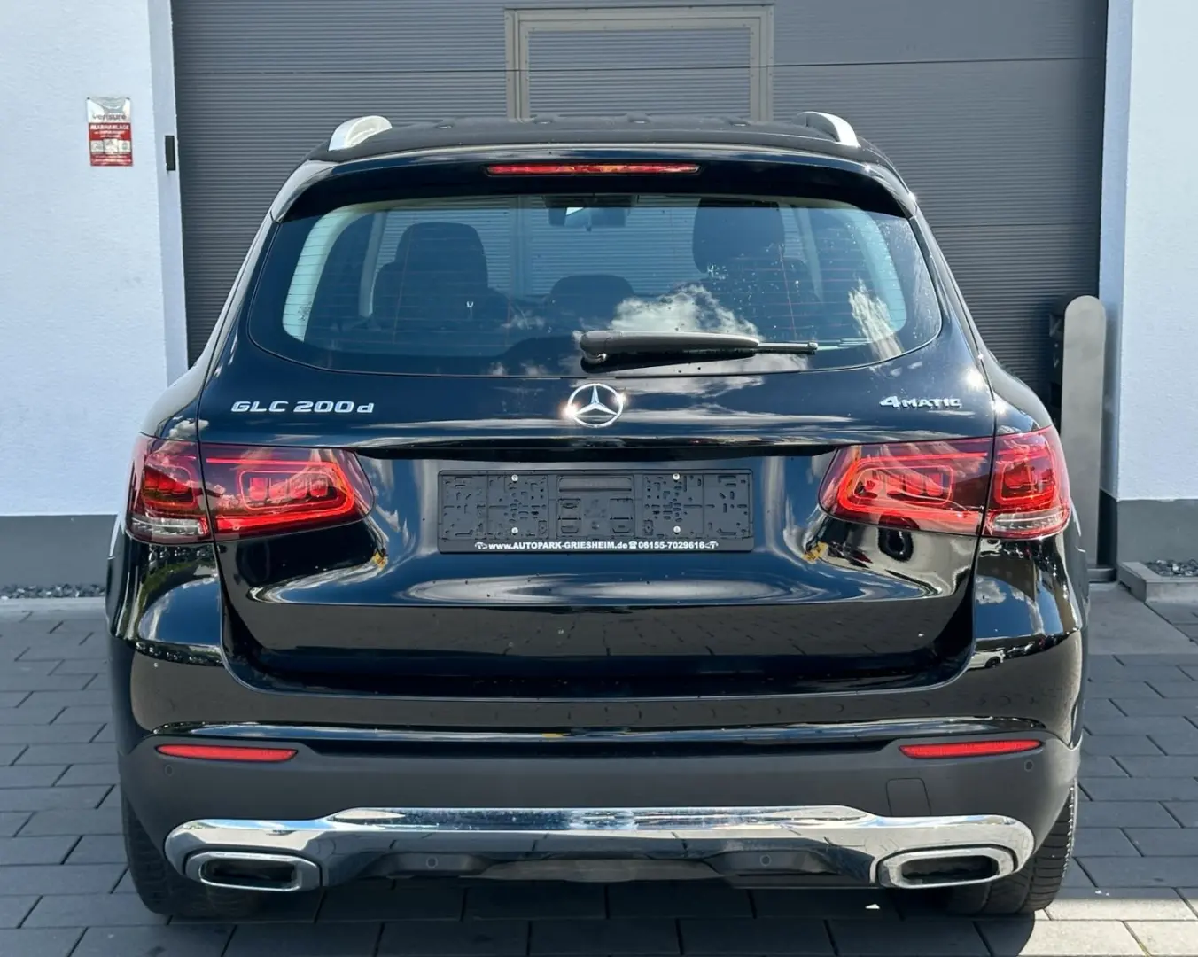 GLC 200 d 4Matic*9G*NAVI*KAMERA*AHK*NUR 39TKM
