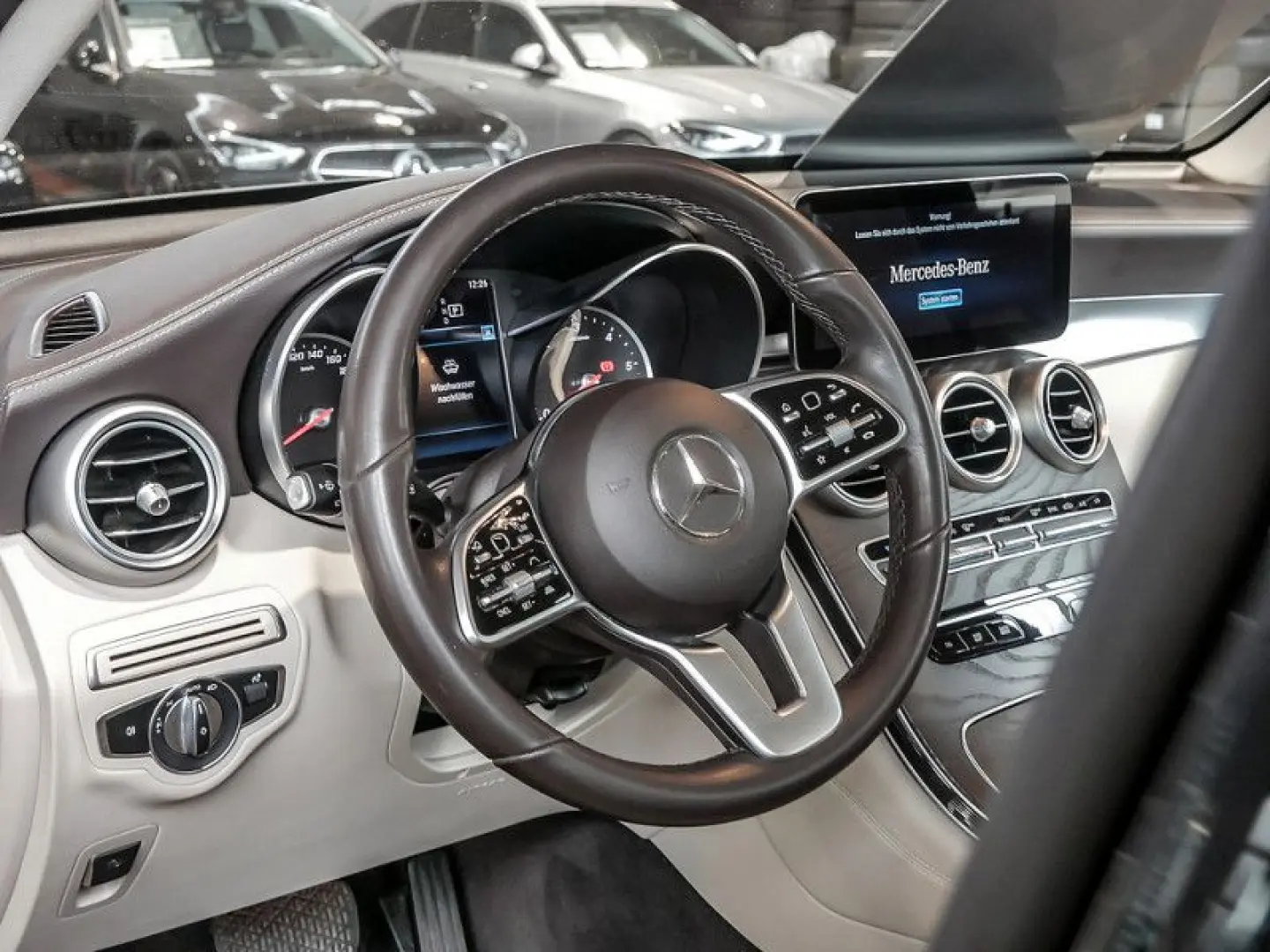 GLC 200 d 4M SPUR DISTR AHK KAMERA PDC SHZ