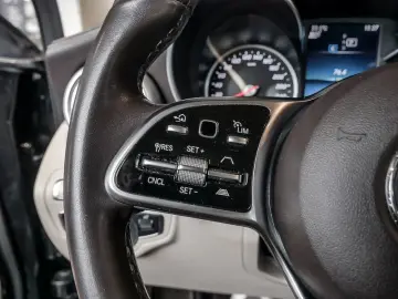 GLC 200 d 4M SPUR DISTR AHK KAMERA PDC SHZ