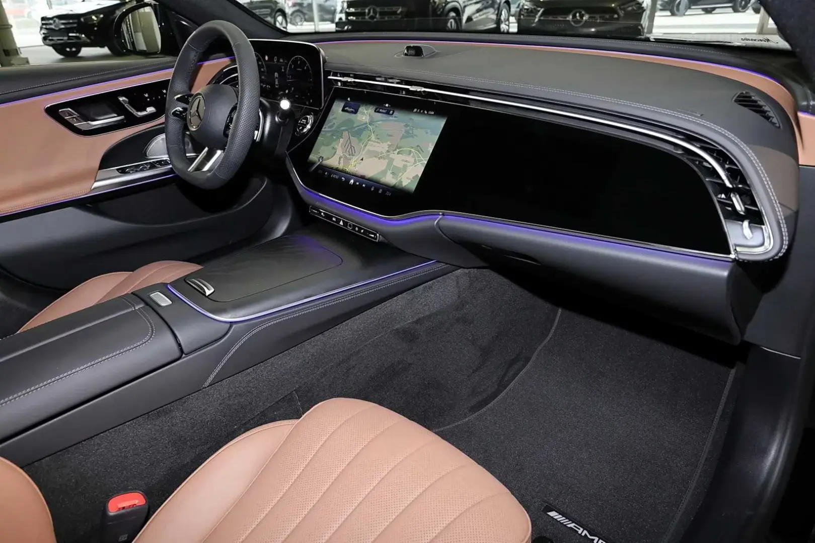 Mercedes-Benz E 220 d 4M AMG/SUPERSCREEN
