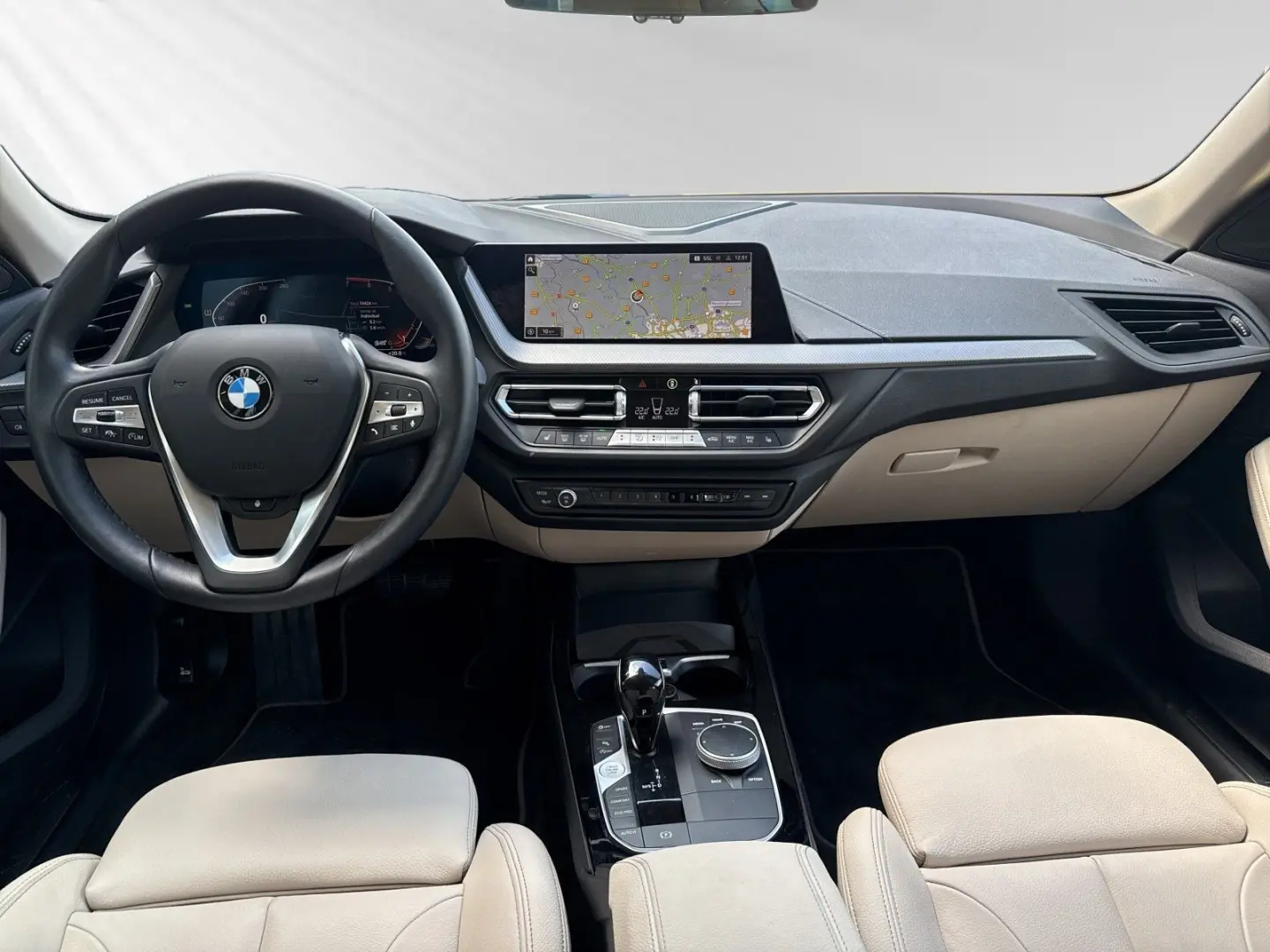 218i Gran Coupé Lr.349,- br. o.Anz. 48Mon/5`Km p