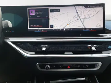 X5 xDrive30d M-Sport Gestiksteuerung DAB Iconic