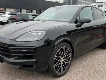 Porsche Cayenne Coupe Mod.2026 22  BOSE ACC