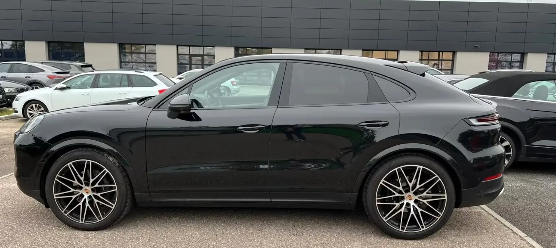 Porsche Cayenne Coupe Mod.2026*22