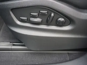 Porsche Cayenne Coupe Mod.2026*22