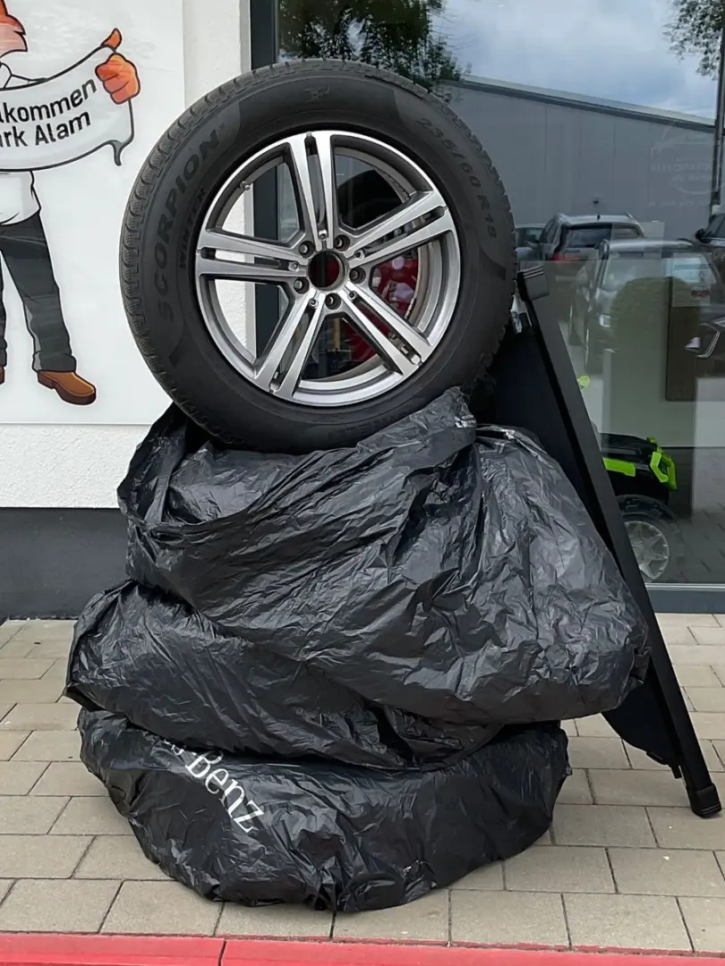 GLC 400 d Coupe 4M. 9-G.AMG Line Distronic Night