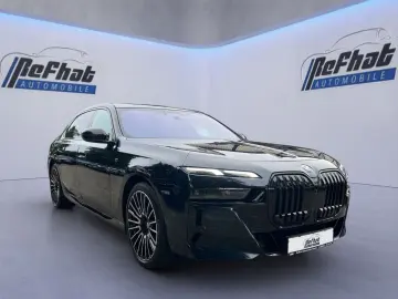 740d xDrive M-Sport*SKY-LOUNGE*B&W*LASER*INDIVID