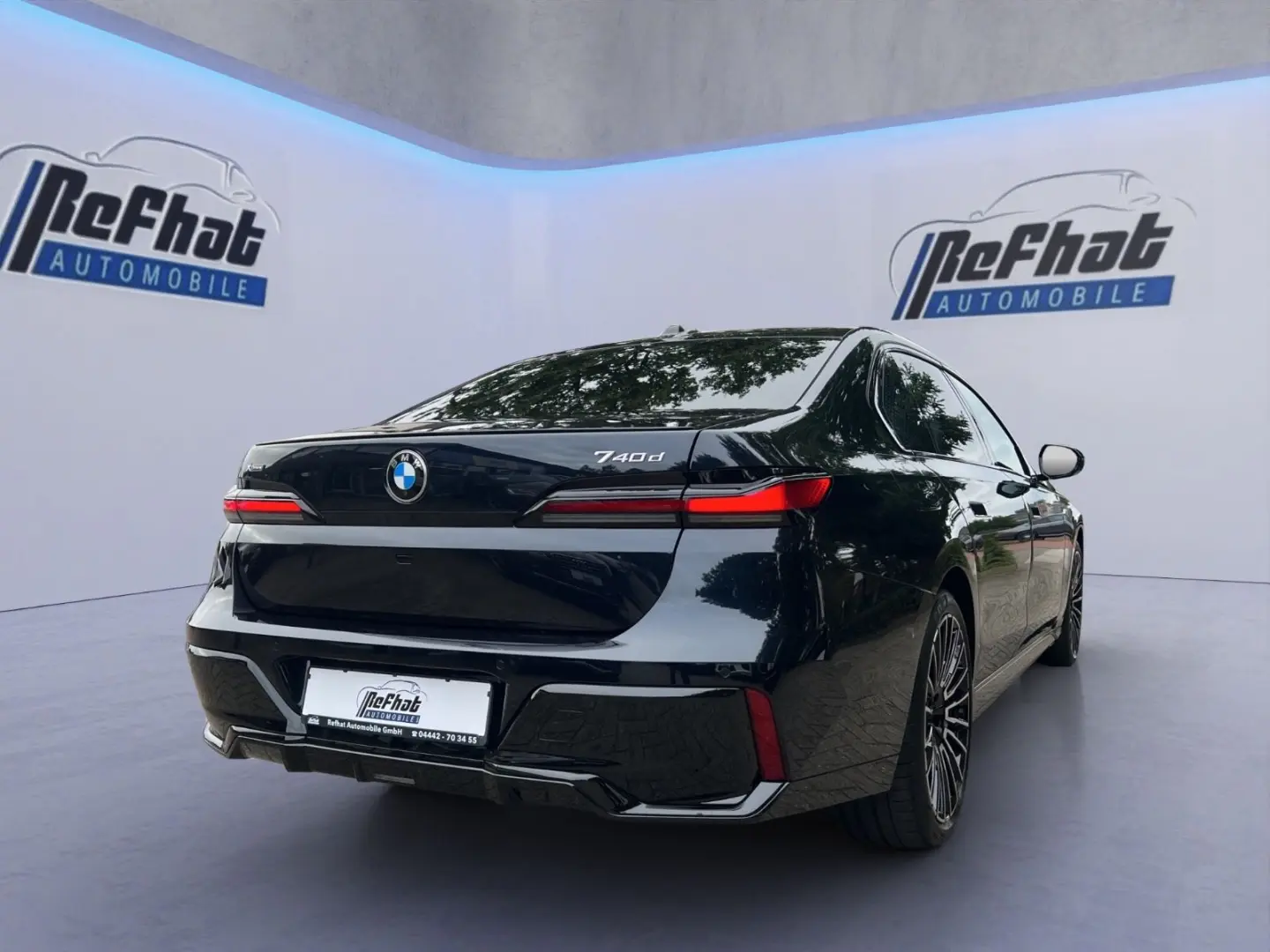 740d xDrive M-Sport*SKY-LOUNGE*B&W*LASER*INDIVID