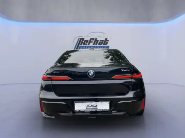 740d xDrive M-Sport*SKY-LOUNGE*B&W*LASER*INDIVID