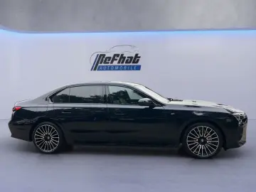 740d xDrive M-Sport*SKY-LOUNGE*B&W*LASER*INDIVID
