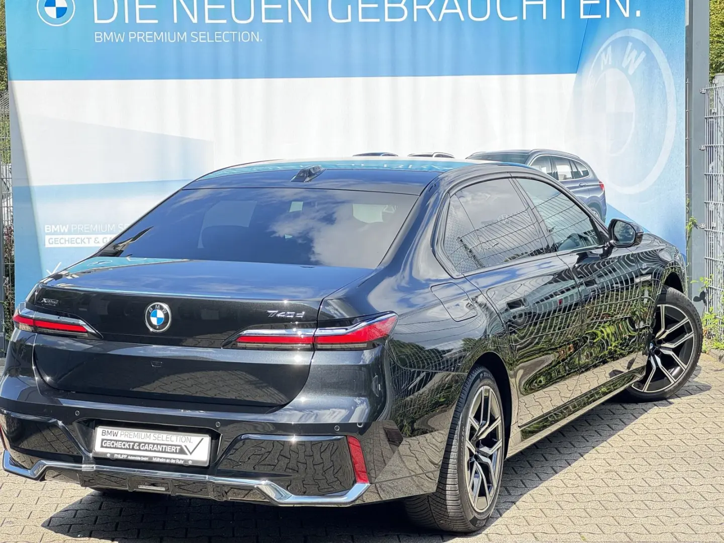 740d xDrive M Sport PANO St-Hzg TV Autobahnas.
