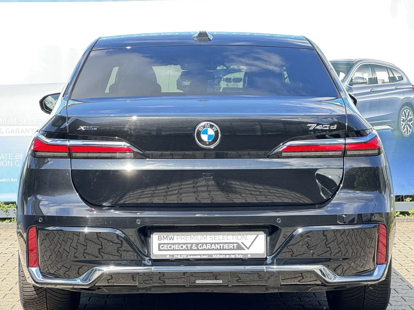 740d xDrive M Sport PANO St-Hzg TV Autobahnas.