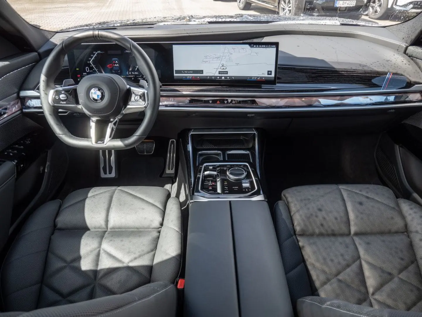 740d xDrive M-Sport ACC STANDHZ PANO 360° RSE