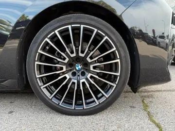 740d xDrive Limo/Massage/Clarity/Assistant/FULL