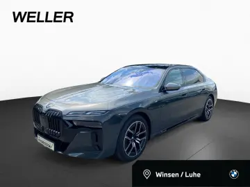 740d xDrive m Sport Pro  TwoTone DA PA-Prof Sky