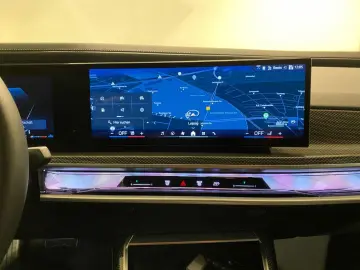740d xDrive Limousine