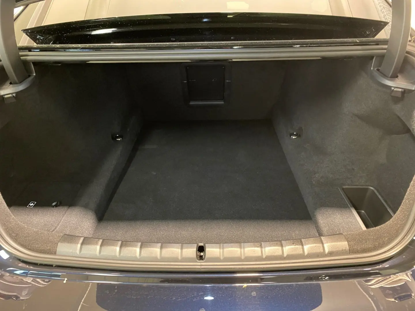 740d xDrive Limousine