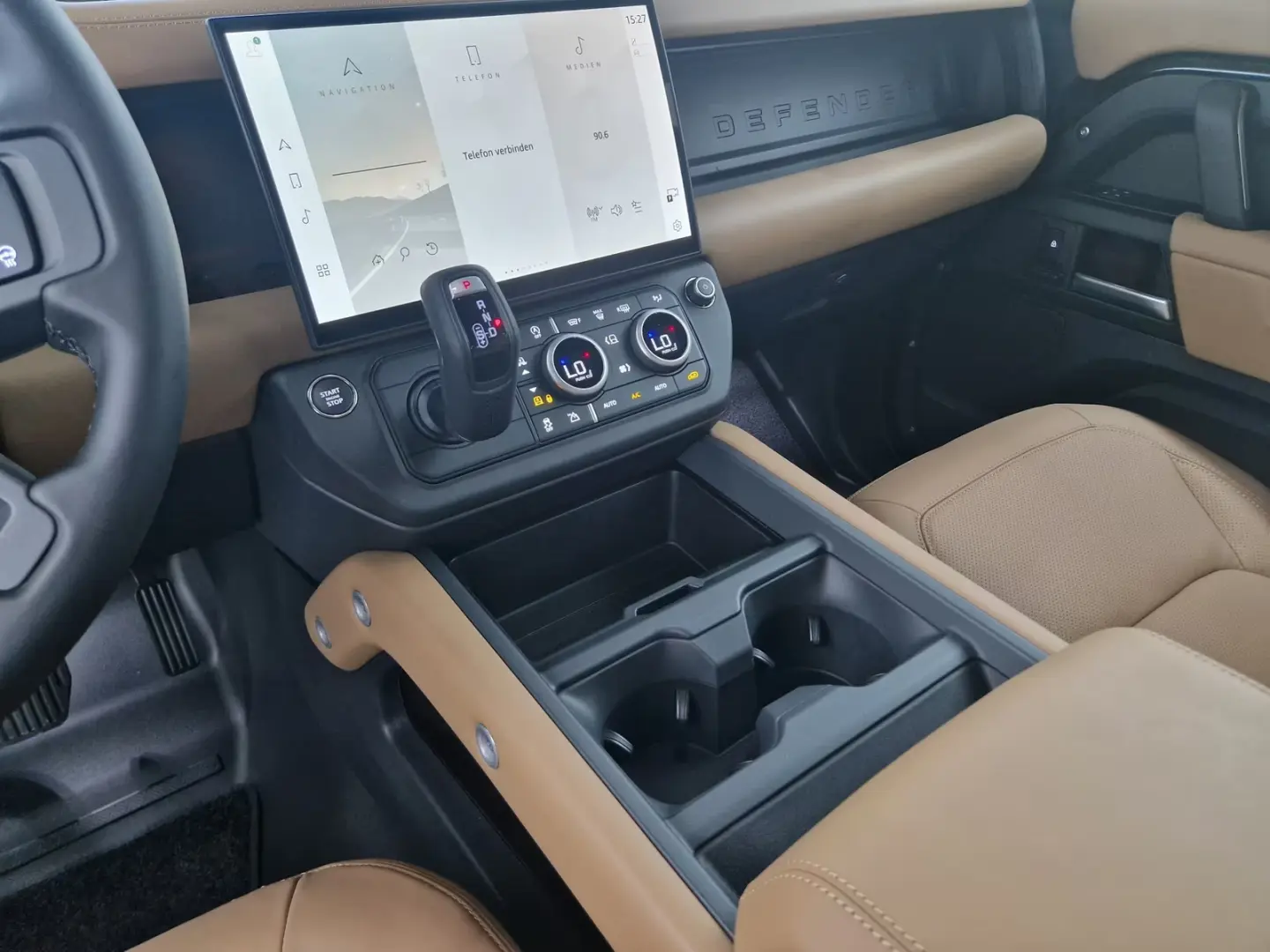 Land Rover Defender 110 D350 X-Dynamic HSE