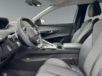 3008 Hybrid 225 Allure 1.6 Plug-In EU6d Navi