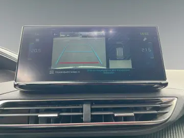 3008 Hybrid 225 Allure 1.6 Plug-In EU6d Navi