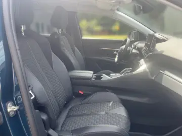 3008 Roadtrip SITZH+LED+RFK+NAVI+KEYLESS-SYSTEM