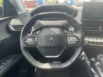 3008 Roadtrip SITZH+LED+RFK+NAVI+KEYLESS-SYSTEM