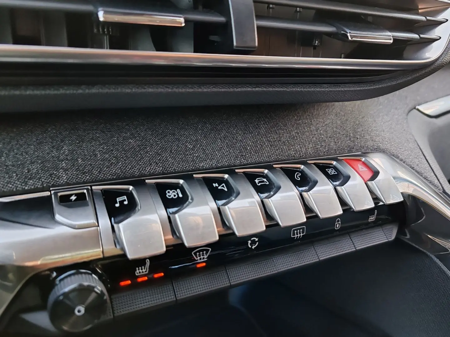 3008 Hybrid 225 Allure Pack 1.6 Plug-In EU6d Nav