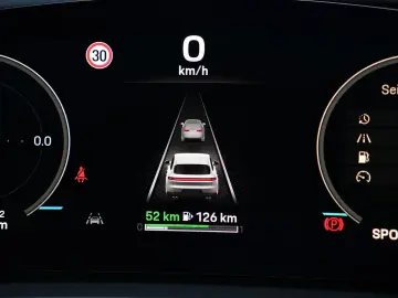 E-Hybrid INNODRIVE-LUFTF.-PANO-AHK-MASSAGE-VOLL