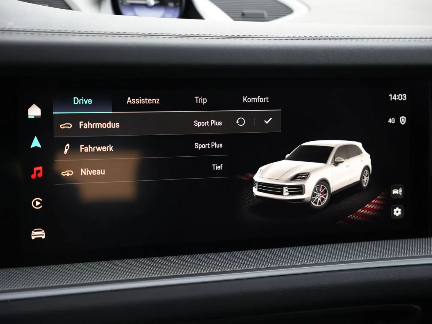 E-Hybrid INNODRIVE-LUFTF.-PANO-AHK-MASSAGE-VOLL